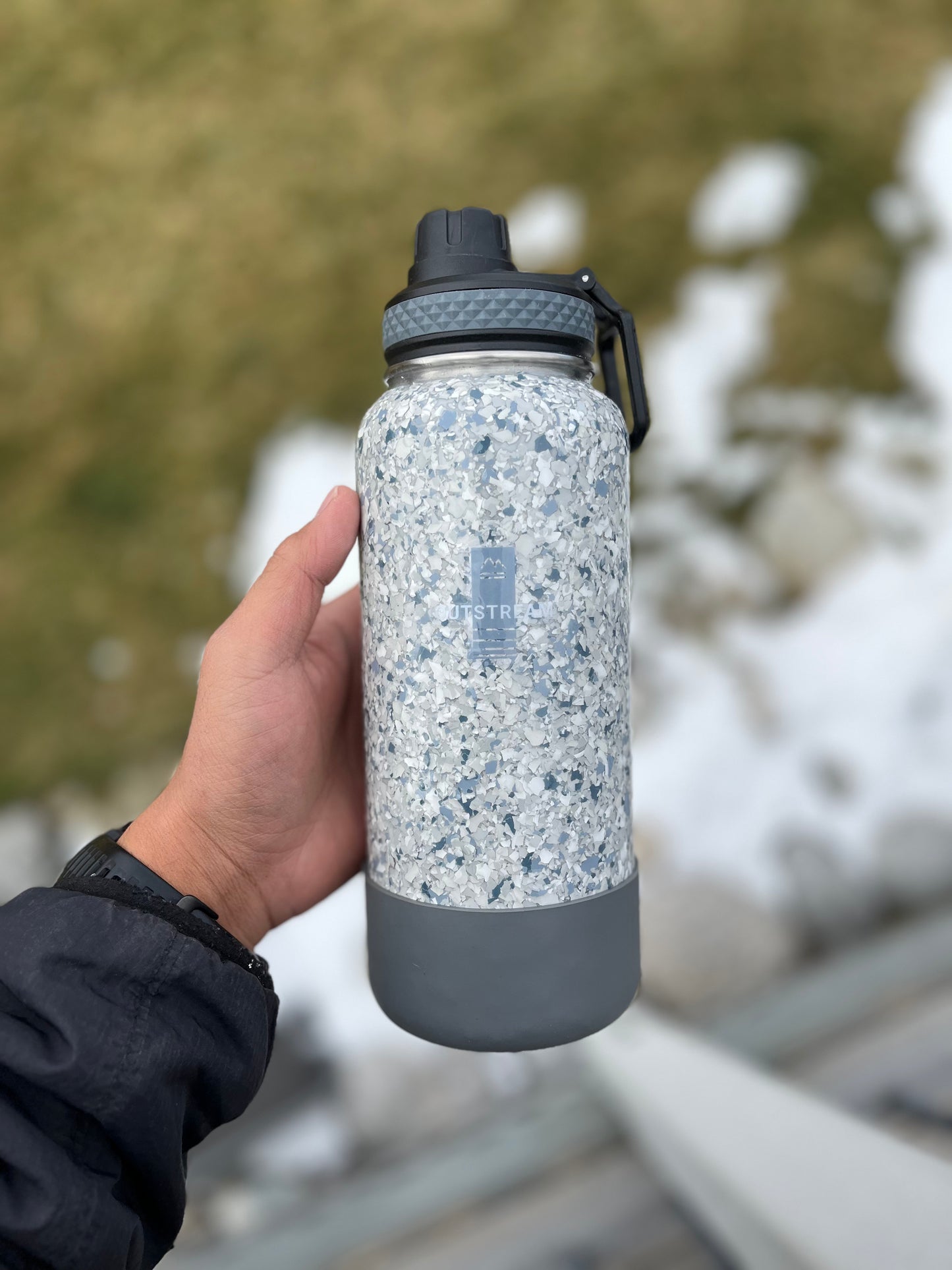 Tidal Wave Light Blue Insulated Water Bottle