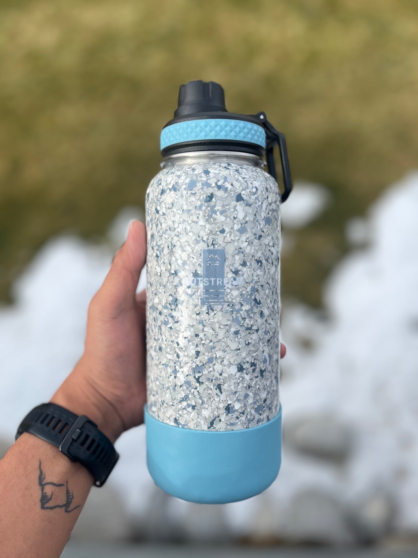 Tidal Wave Light Blue Insulated Water Bottle